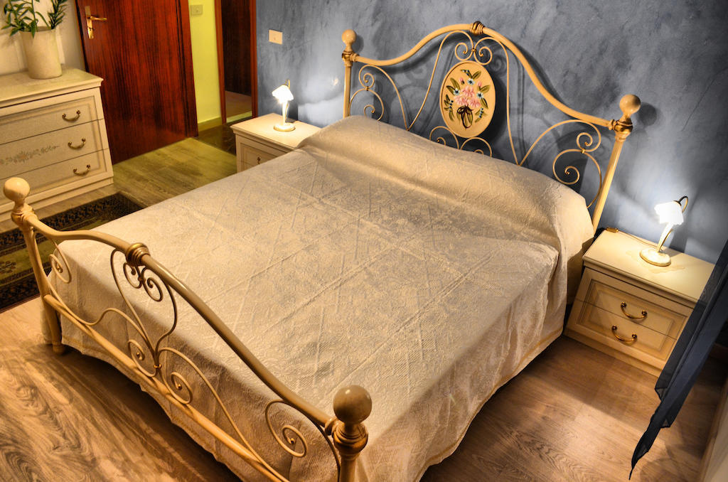 B&B Aria Dell' Etna Zafferana Etnea Rum bild